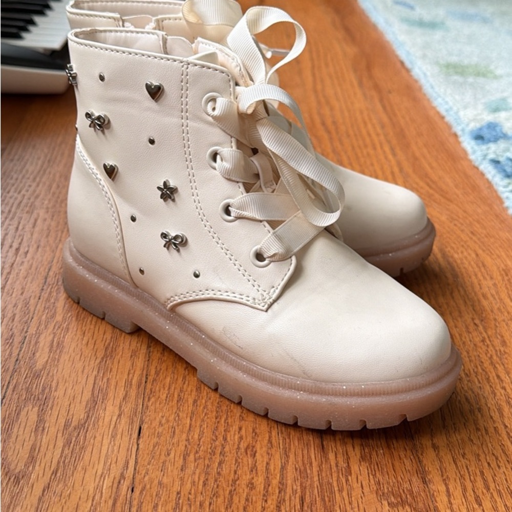 Cream Lace-Up Combat Boots with Silver Stud Charms